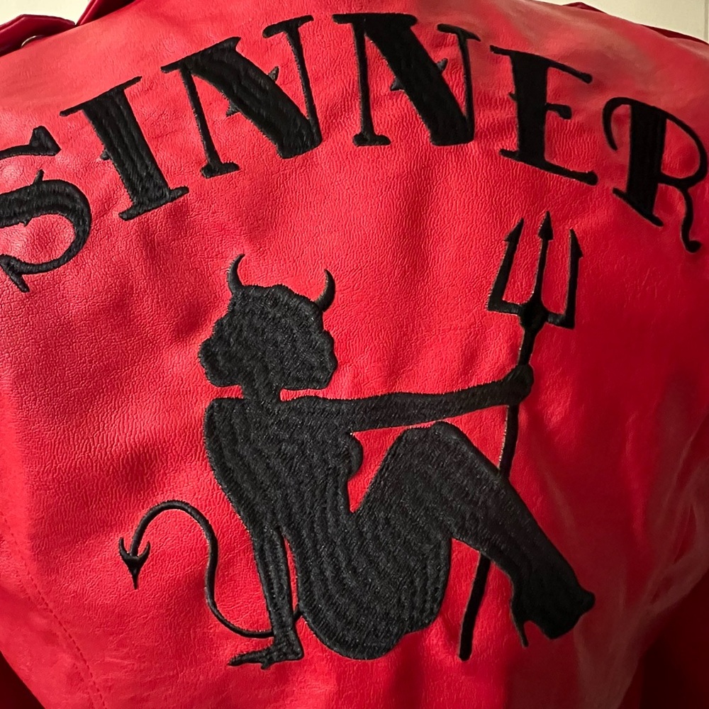 Current Mood Born Sinner Moto Jacket red & black faux Leather small NWT - Picture 12 of 16
